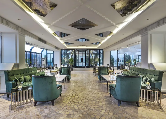 Once Hotel