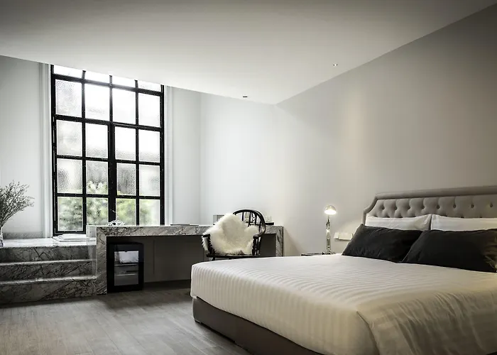 Once Hotel