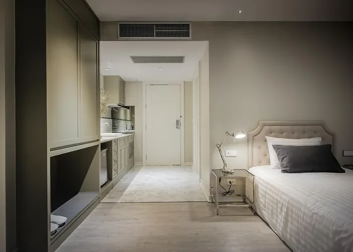 Hotel Once 4*