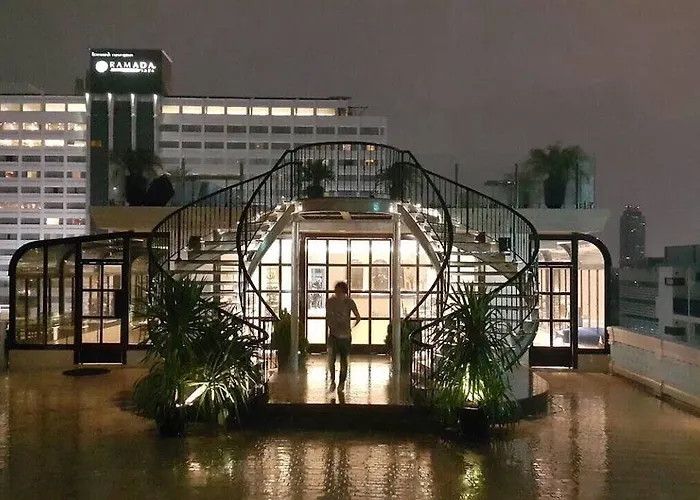 Once Hotel Bangkok